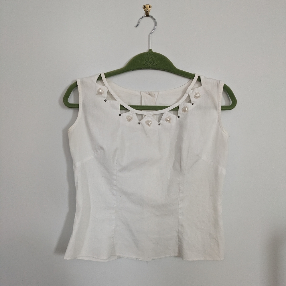 Handcrafted white cotton blouse
